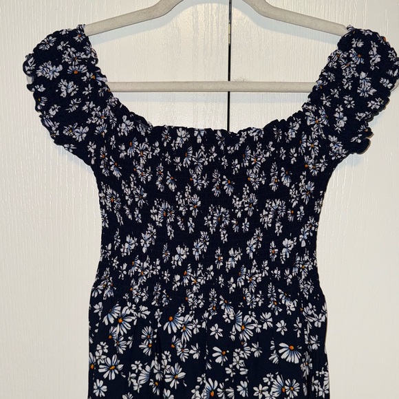 Lark & Grey Ruched Off Shoulder Dress - Picture 8 of 11